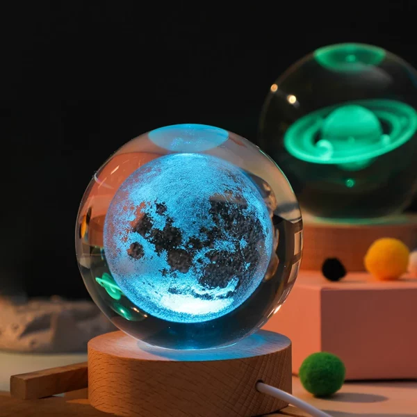 Krištáľová guľa - 3D Mesiac