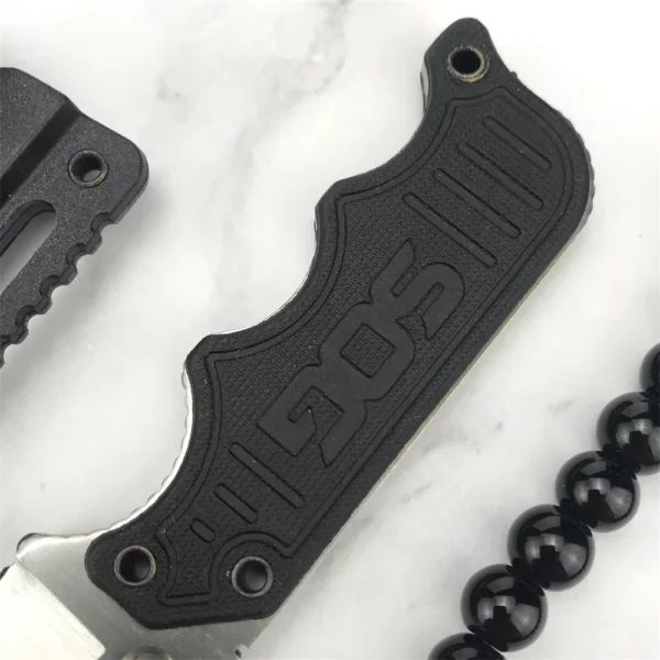 SOG Instinct Mini G10 – Kompaktný nôž s retiazkou